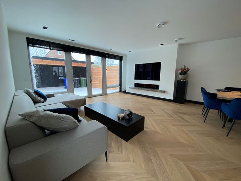 Nieuwbouwwoning in Scherpenzeel gelegd in een Hongaarse punt